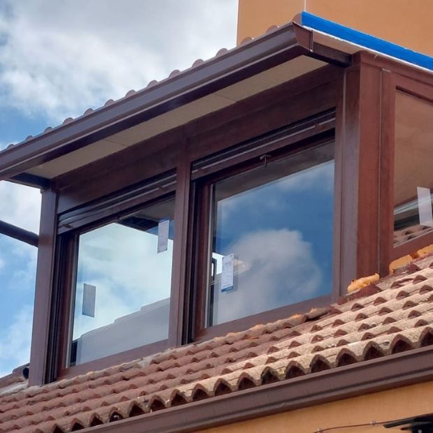 trabajos de Daiko Aranda Montaje e instalación de puertas y ventanas de pvc y alumnio